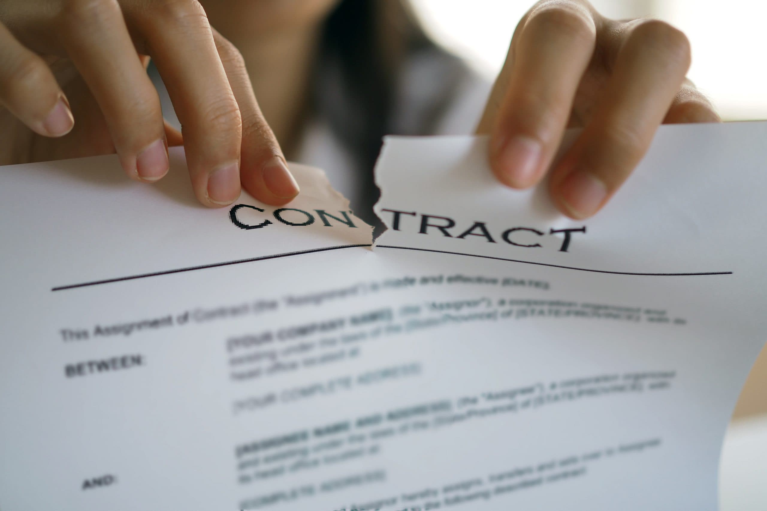 Contractul de vânzare: probleme frecvente, riscuri reale și soluții practice